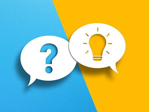 question mark inside speech bubble next to lightbulb inside another speech bubble